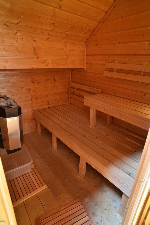 Gite Le Douglas, Vignoble Et Reculees Du Jura - Avec Sauna Lavigny Экстерьер фото
